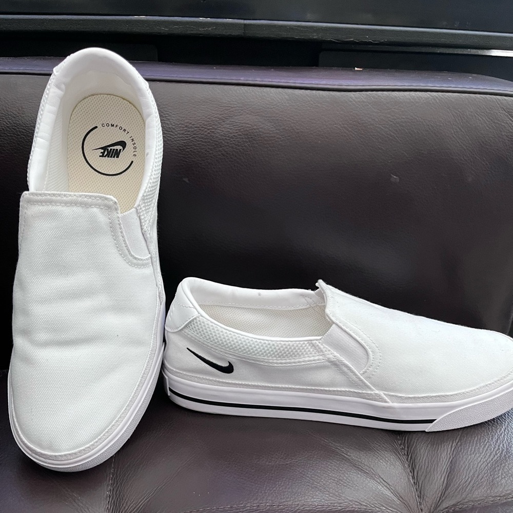 Nike Court Legacy Womens Slip on Shoes Size 10